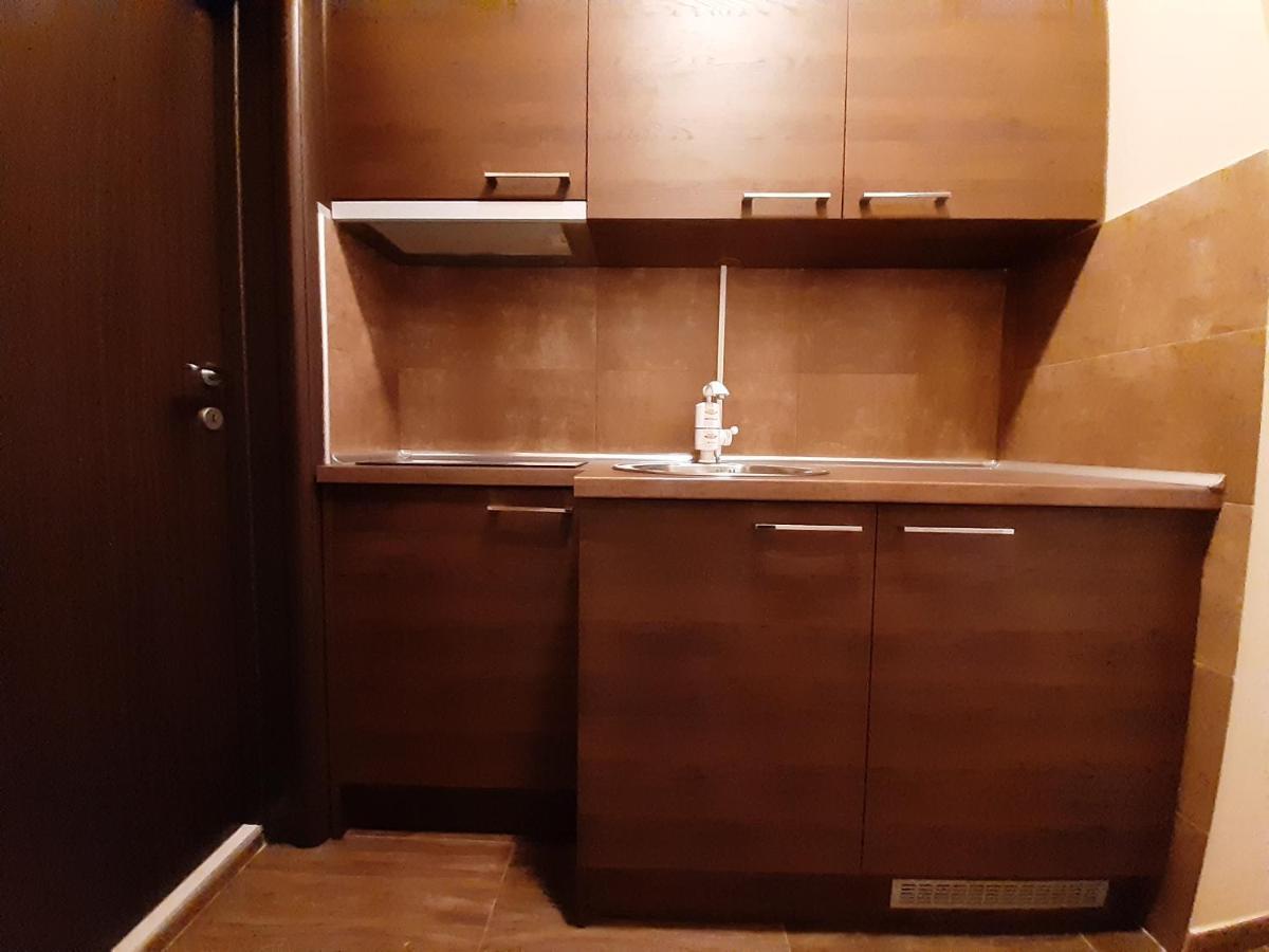 Apartman D Lux Jacuzzi Kragujevac Extérieur photo